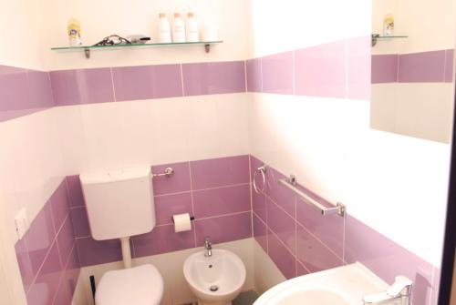 vara_room_1c